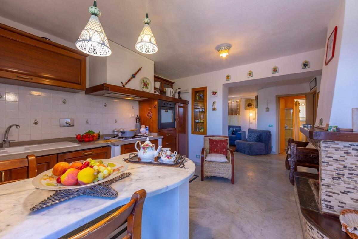 La Casa Fra Gli Ulivi Luxury Apartments With Pool Near Cinque Terre And Tuscany Monte Marcello Dış mekan fotoğraf