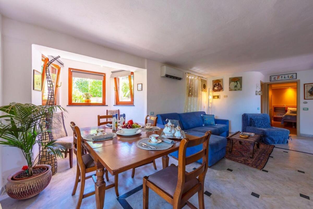 La Casa Fra Gli Ulivi Luxury Apartments With Pool Near Cinque Terre And Tuscany Monte Marcello Dış mekan fotoğraf